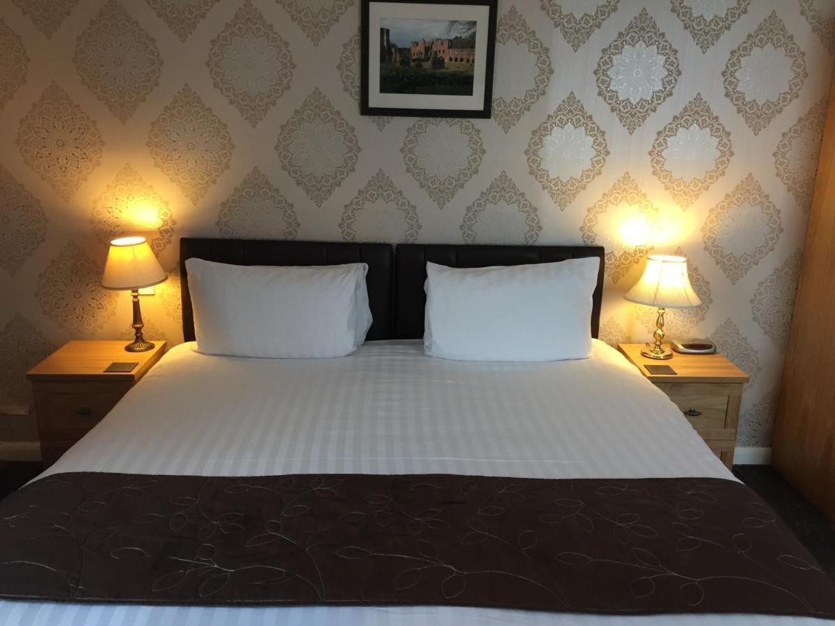 The Chetwynde Hotel Barrow-in-Furness Екстер'єр фото