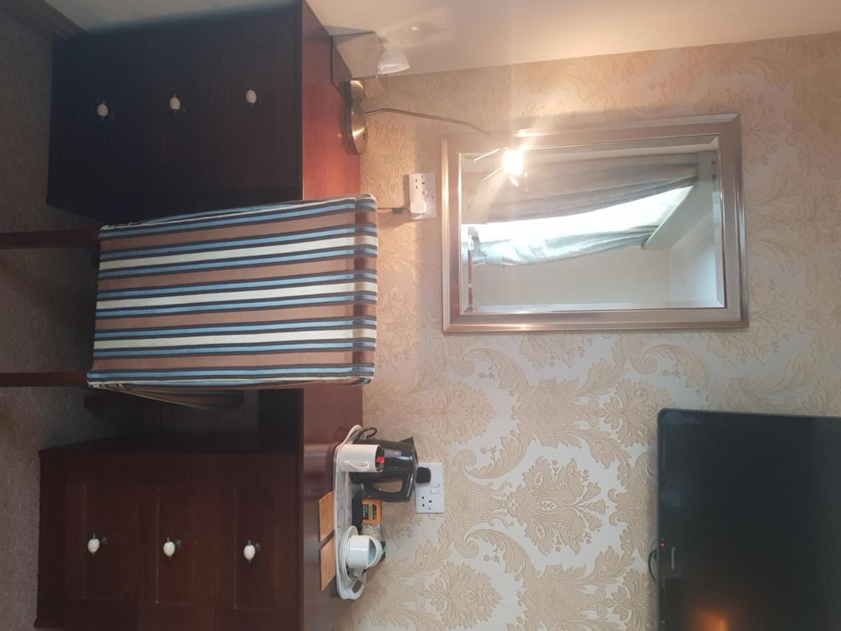 The Chetwynde Hotel Barrow-in-Furness Екстер'єр фото