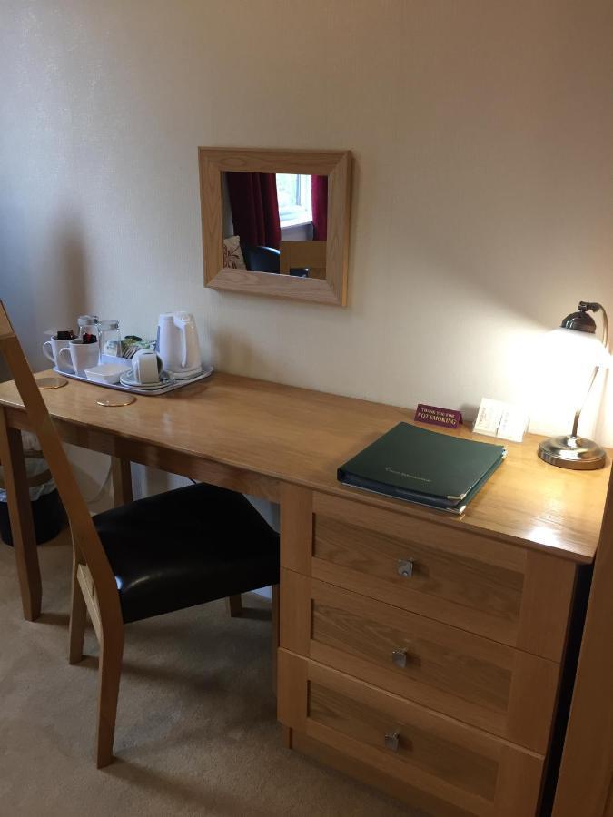 The Chetwynde Hotel Barrow-in-Furness Екстер'єр фото