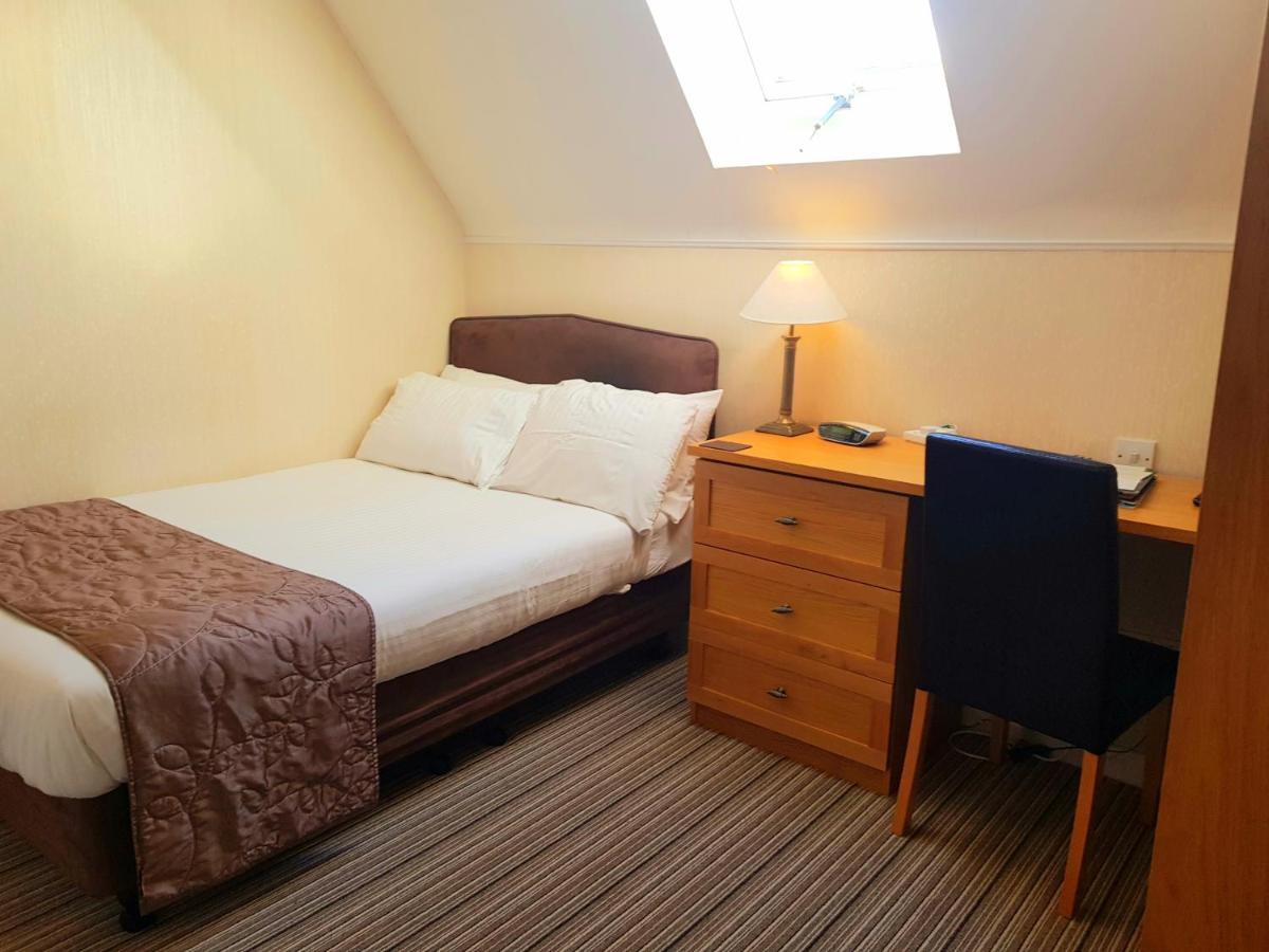 The Chetwynde Hotel Barrow-in-Furness Екстер'єр фото